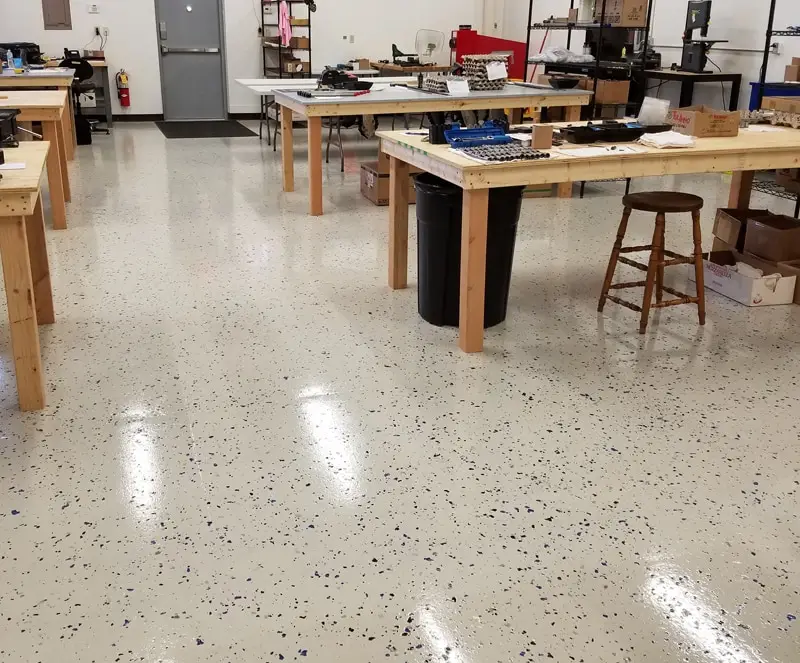 Education Metal/Wood Shops Sample 01