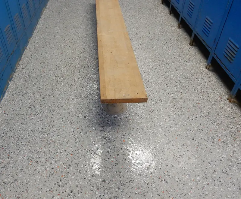 Golf Locker Rooms Sample 03